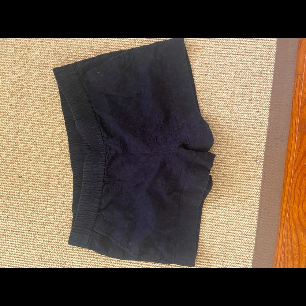 Crew shorts